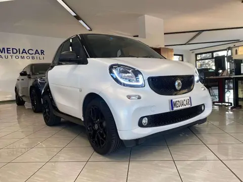 Annonce SMART FORTWO Essence 2016 d'occasion 