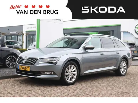 Annonce SKODA SUPERB Essence 2018 d'occasion 