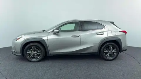 Used LEXUS UX Hybrid 2019 Ad 