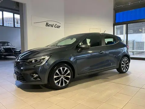 Used RENAULT CLIO Petrol 2021 Ad 