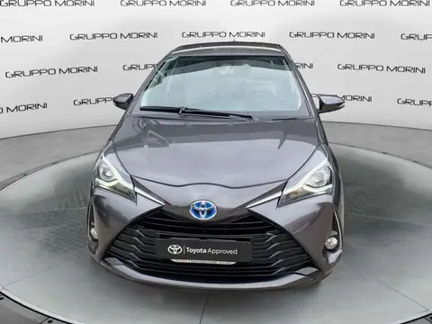 Used TOYOTA YARIS Hybrid 2019 Ad 