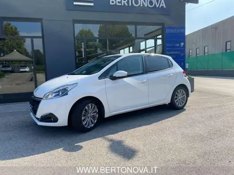 Used PEUGEOT 208 Petrol 2016 Ad 