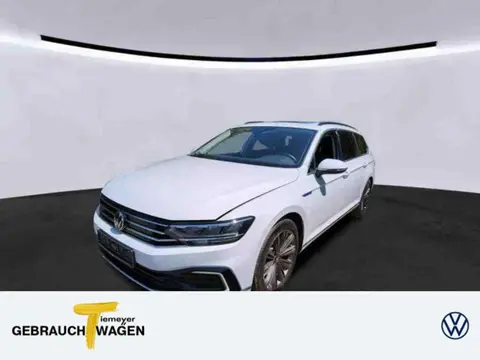 Used VOLKSWAGEN PASSAT Hybrid 2021 Ad 