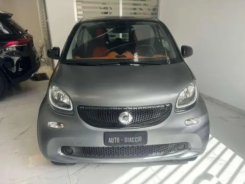 Annonce SMART FORTWO Essence 2017 d'occasion 