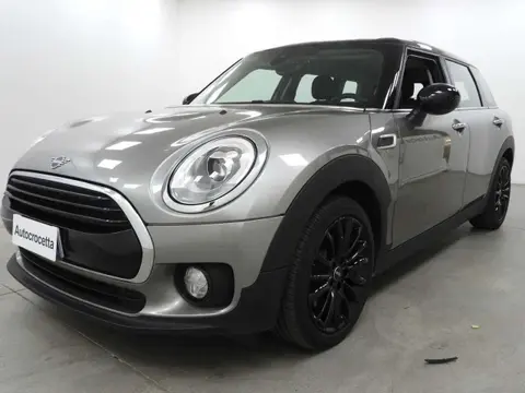 Used MINI COOPER Diesel 2019 Ad 