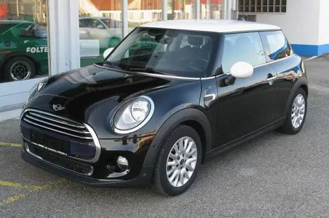 Annonce MINI COOPER Essence 2015 d'occasion Allemagne