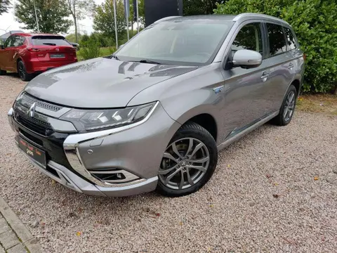 Used MITSUBISHI OUTLANDER Hybrid 2019 Ad 