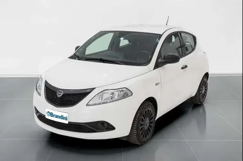 Used LANCIA YPSILON Hybrid 2020 Ad 