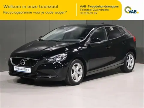 Annonce VOLVO V40 Essence 2017 d'occasion Belgique