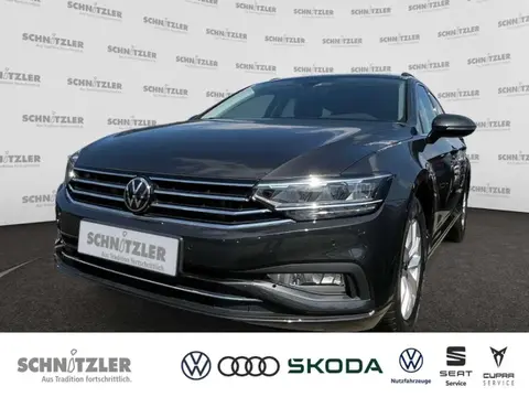 Used VOLKSWAGEN PASSAT Petrol 2023 Ad 