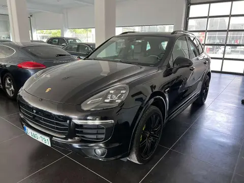 Used PORSCHE CAYENNE Hybrid 2015 Ad 