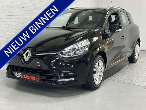 Used RENAULT CLIO Petrol 2017 Ad 