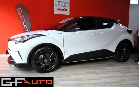 Annonce TOYOTA C-HR Hybride 2019 d'occasion 