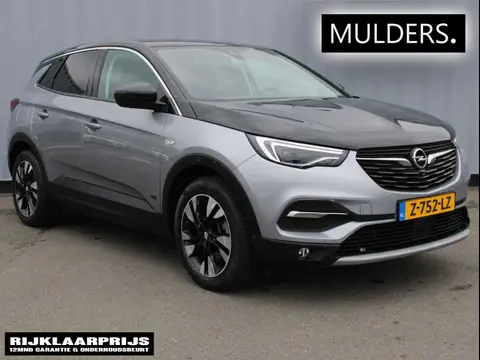 Used OPEL GRANDLAND Hybrid 2021 Ad 