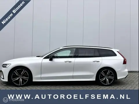 Annonce VOLVO V60 Essence 2019 d'occasion 