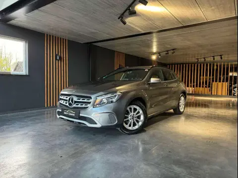 Annonce MERCEDES-BENZ CLASSE GLA Essence 2019 d'occasion 