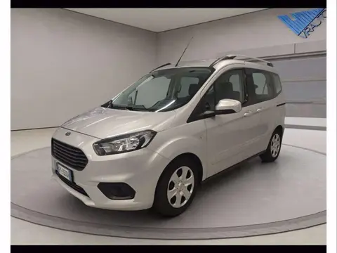 Annonce FORD TOURNEO Essence 2019 d'occasion 