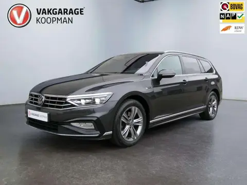 Used VOLKSWAGEN PASSAT Petrol 2020 Ad 