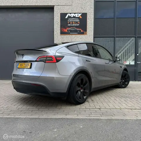 Used TESLA MODEL Y Electric 2023 Ad 