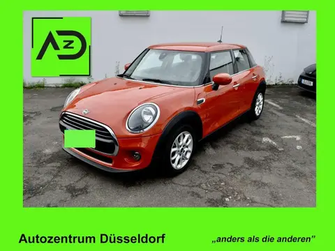 Used MINI ONE Petrol 2020 Ad Germany