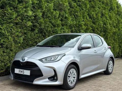 Used TOYOTA YARIS Hybrid 2023 Ad 