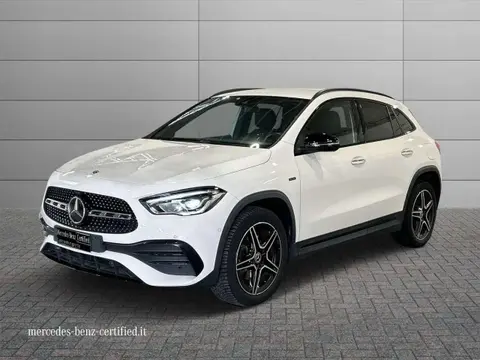 Used MERCEDES-BENZ CLASSE GLA Hybrid 2021 Ad 