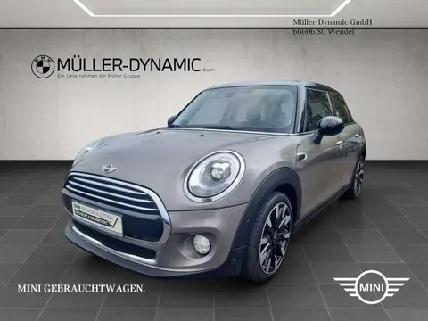 Annonce MINI COOPER Essence 2017 d'occasion Allemagne