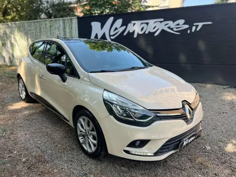 Used RENAULT CLIO Diesel 2018 Ad 