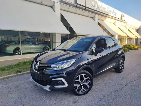 Used RENAULT CAPTUR Petrol 2018 Ad 