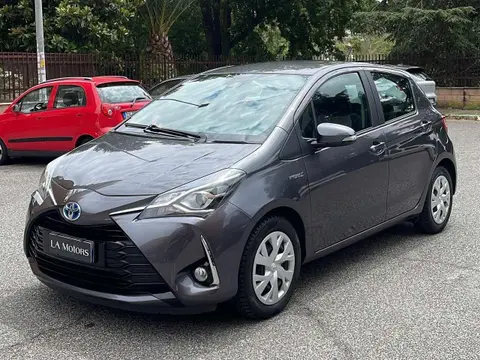 Used TOYOTA YARIS Hybrid 2019 Ad 