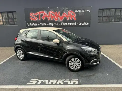 Used RENAULT CAPTUR Petrol 2015 Ad 