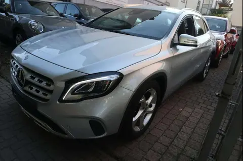 Used MERCEDES-BENZ CLASSE GLA Diesel 2019 Ad 