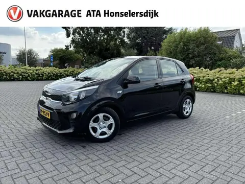 Used KIA PICANTO Petrol 2017 Ad 