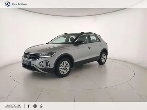 Used VOLKSWAGEN T-ROC Diesel 2023 Ad 