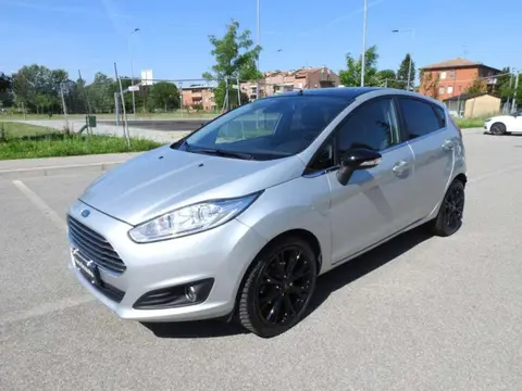 Annonce FORD FIESTA Diesel 2017 d'occasion 