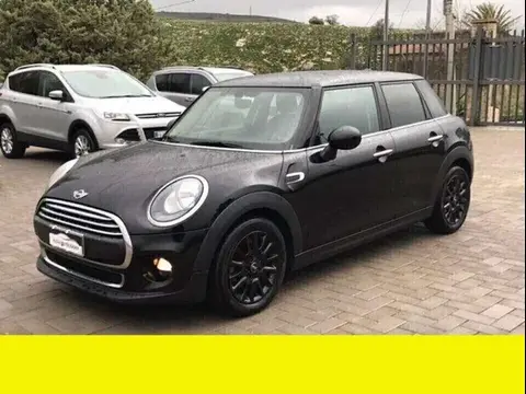 Annonce MINI COOPER Diesel 2015 d'occasion 