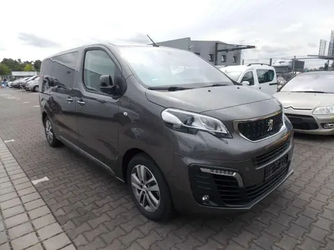 Used PEUGEOT TRAVELLER Diesel 2023 Ad 