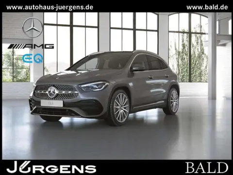 Used MERCEDES-BENZ CLASSE GLA Hybrid 2021 Ad 