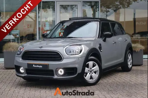 Used MINI COOPER Petrol 2019 Ad 