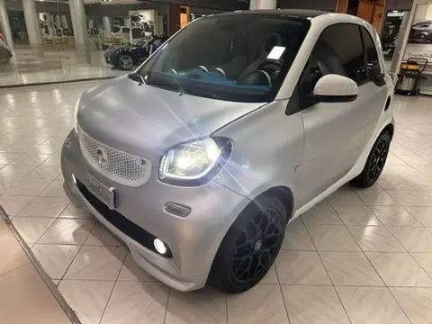 Annonce SMART FORTWO Essence 2016 d'occasion 