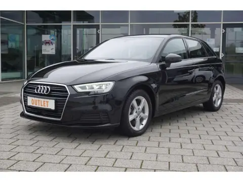 Annonce AUDI A3 Diesel 2020 d'occasion Allemagne