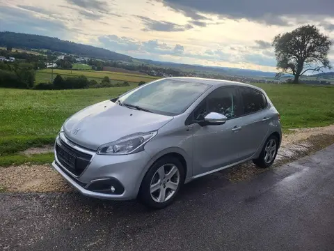 Used PEUGEOT 208 Petrol 2016 Ad 