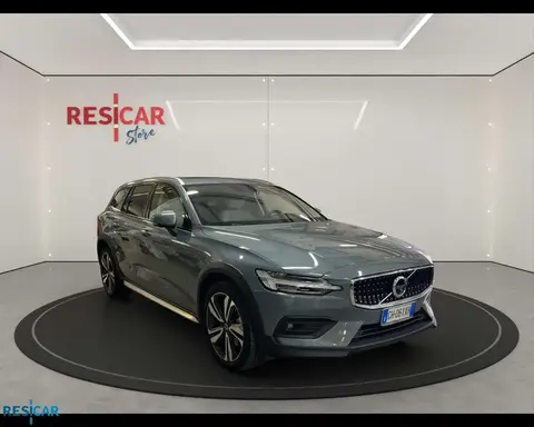 Annonce VOLVO V60 Hybride 2022 d'occasion 