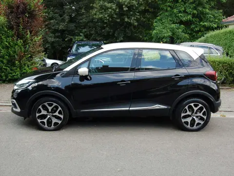 Used RENAULT CAPTUR Petrol 2017 Ad Belgium