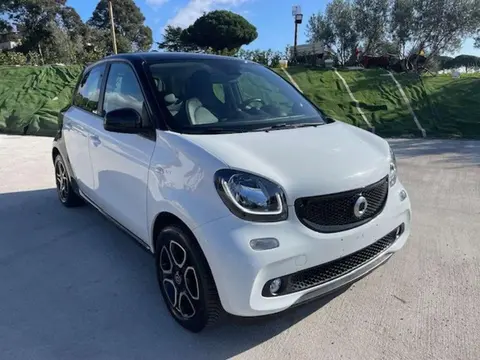 Annonce SMART FORFOUR Essence 2017 d'occasion 