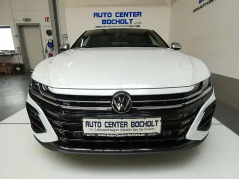 Used VOLKSWAGEN ARTEON Petrol 2023 Ad 