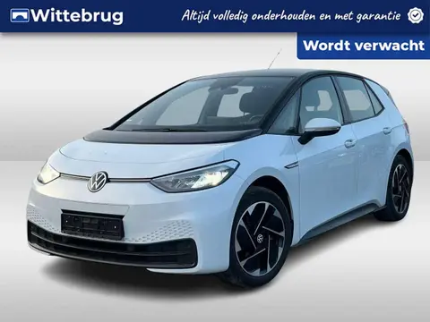 Used VOLKSWAGEN ID.3 Electric 2021 Ad 