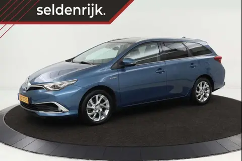 Used TOYOTA AURIS Hybrid 2016 Ad 