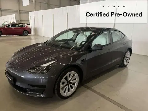 Used TESLA MODEL 3 Electric 2021 Ad 