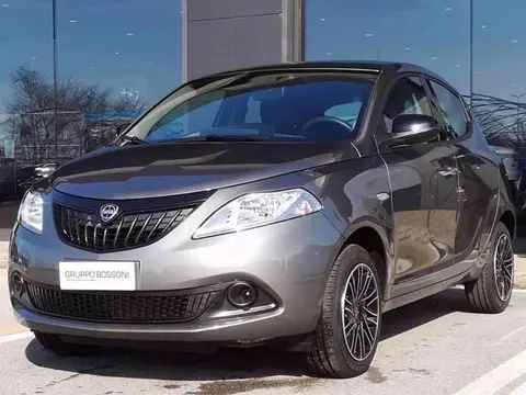 Used LANCIA YPSILON Hybrid 2024 Ad 